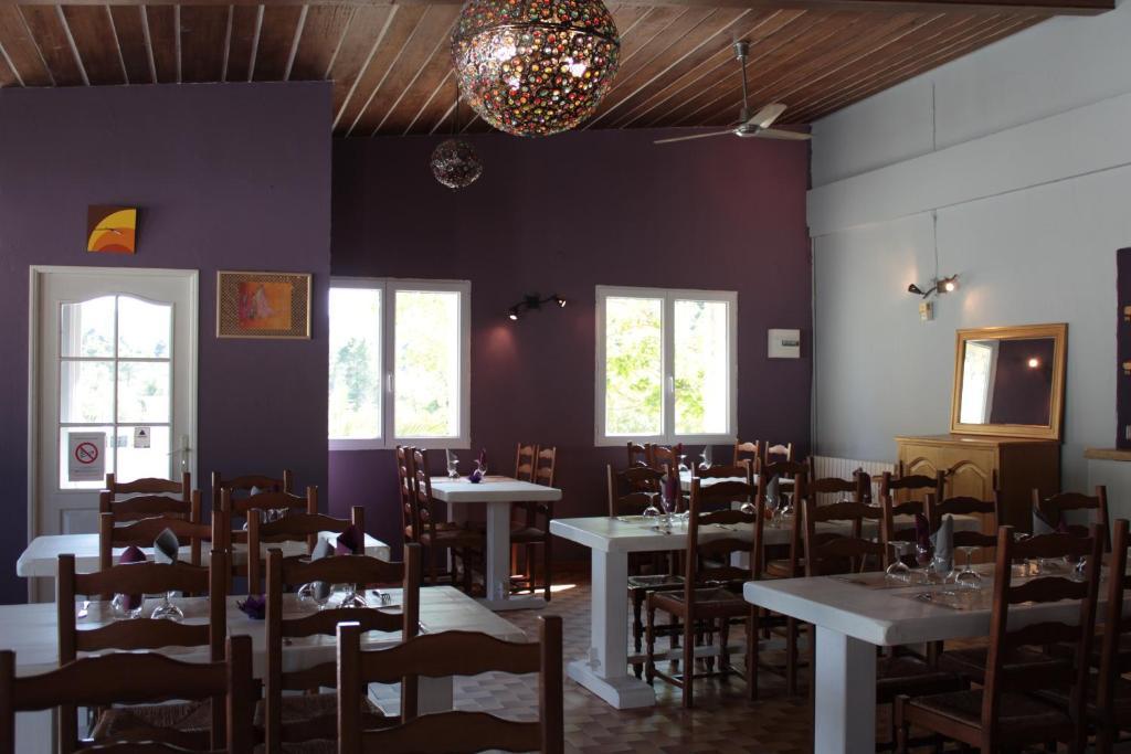 Hotel Le Couloubrier Le Muy Ngoại thất bức ảnh