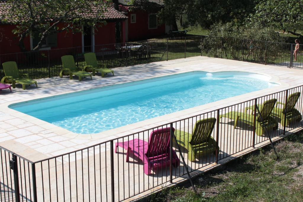 Hotel Le Couloubrier Le Muy Ngoại thất bức ảnh